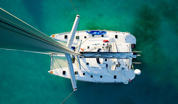 Sailing the Caribbean